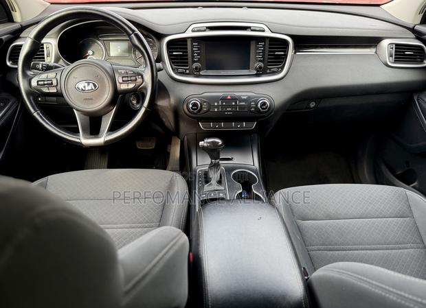 Kia Sorento 2.4L LX AWD 2017 Silver