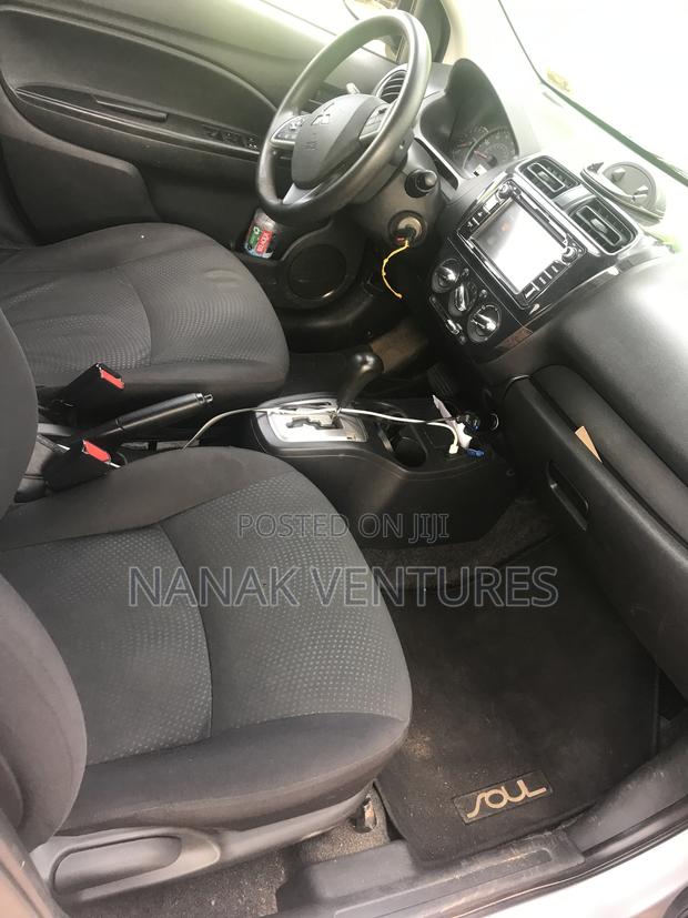 Mitsubishi Mirage SE 2020 Silver