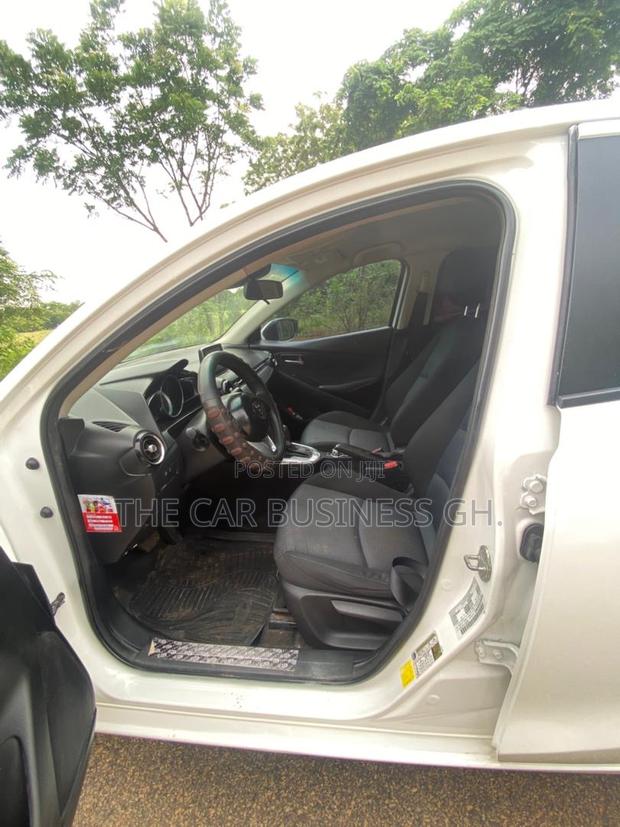 Toyota Yaris iA 1.5 FWD 2018 White