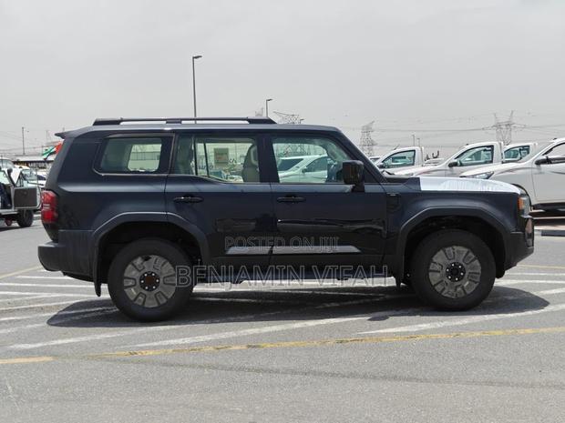 New Toyota Land Cruiser Prado 2024 Black