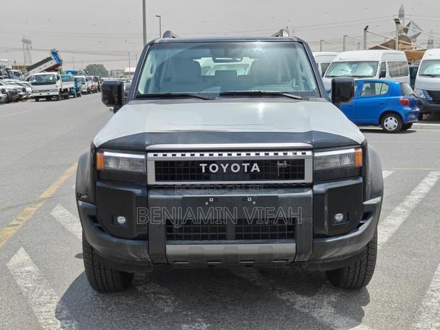 New Toyota Land Cruiser Prado 2024 Black