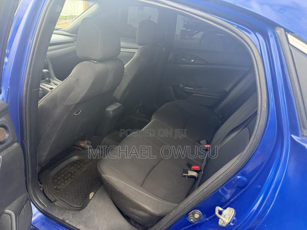 Honda Civic 2019 Blue