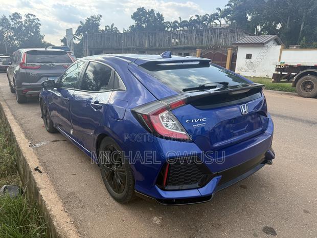 Honda Civic 2019 Blue