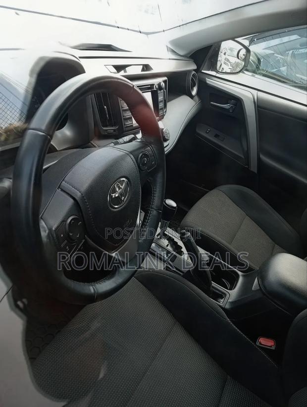 Toyota Voxy 2013 Gray