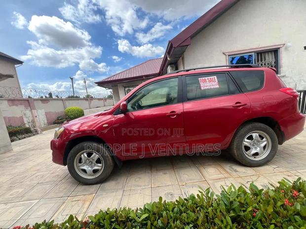 Toyota RAV4 2007 Red