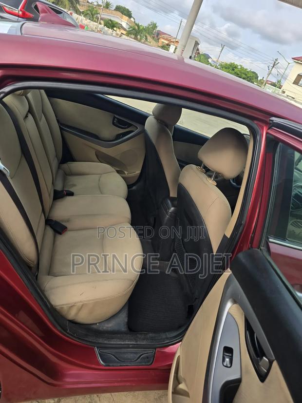 Hyundai Elantra 2013 Red