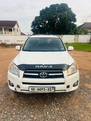 Toyota RAV4 2010 White for sale