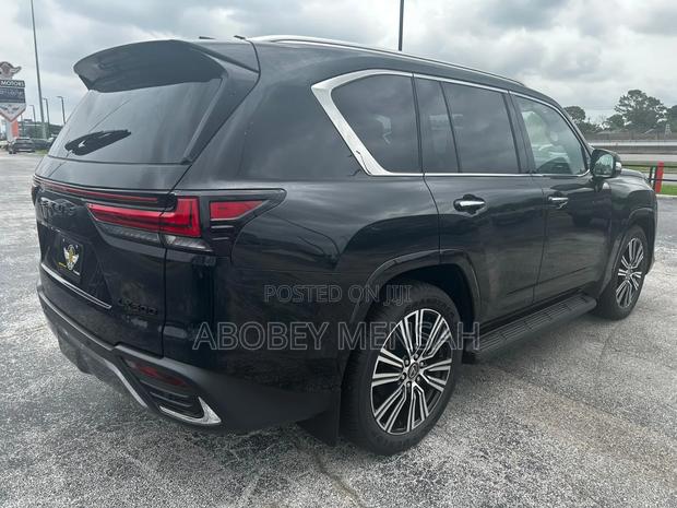Lexus LX 500d 2026 Black