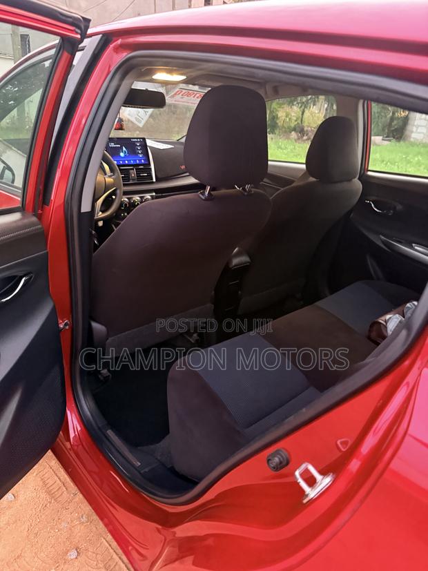 Toyota Yaris 2015 Red