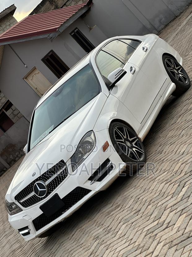 Mercedes-Benz C250 2014 White