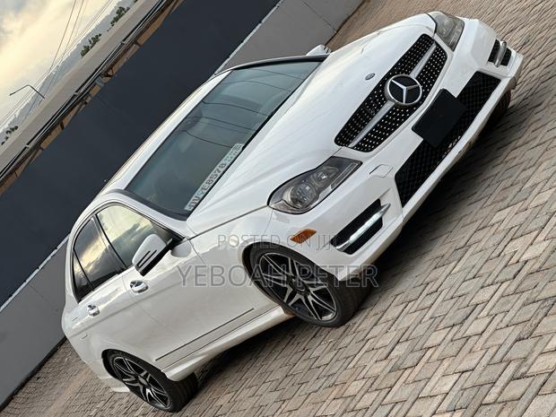 Mercedes-Benz C250 2014 White