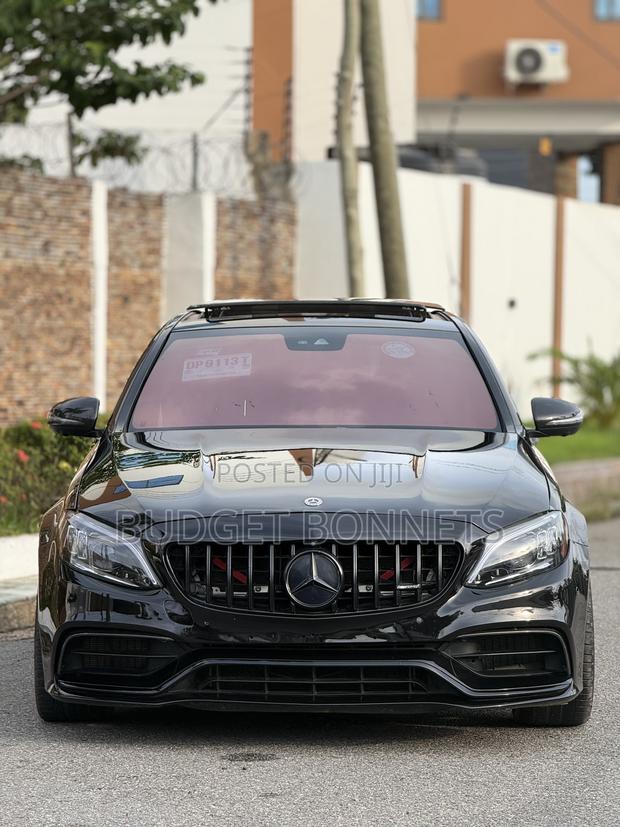Mercedes-Benz C63 2019 Black