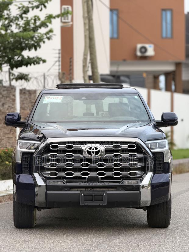 Toyota Tundra Limited CrewMax 4WD SB w/5.5' Bed 2025 Blue