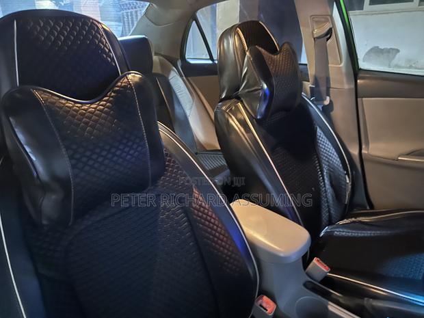Toyota Corolla LE 4dr Sedan (1.8L 4cyl 4A) 2013 Green