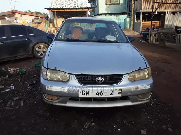Toyota Corolla 2002 Gray