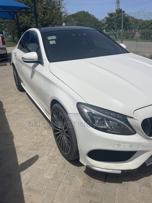 Mercedes-Benz C300 Base 4Matic Sedan AWD (2.0L 4cyl 7A) 2016 White