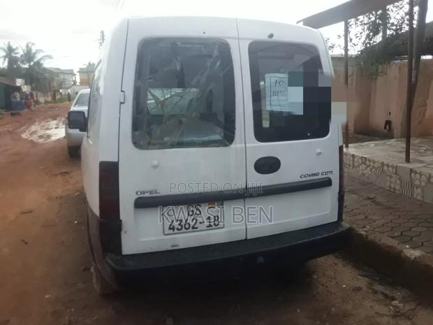 Opel Combo 2006 Gray