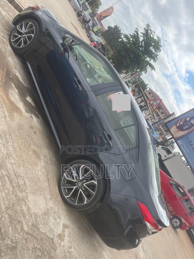 Toyota Corolla LE 2021 Black
