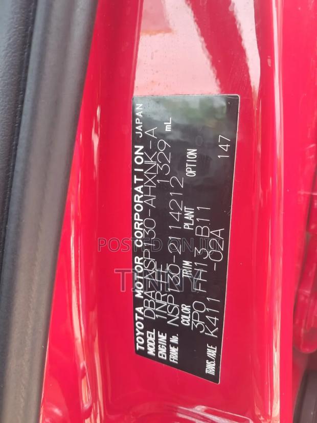 Toyota Vitz 1.3 AWD 5dr 2014 Red