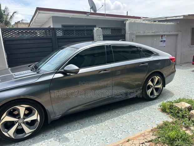 Honda Accord LX 2018 Gray