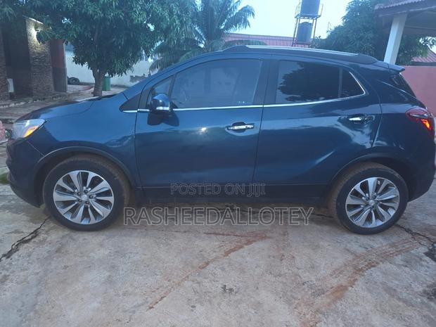 Buick Encore 2020 Blue