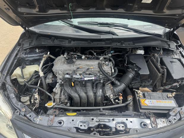 Toyota Corolla S Special Edition 4dr Sedan (1.8L 4cyl 4A) 2013 Black