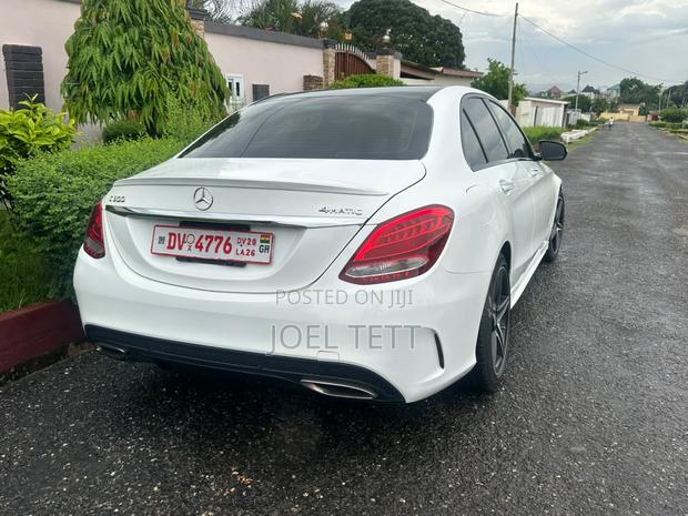 Mercedes-Benz C300 2016 White