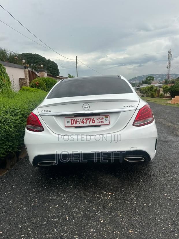 Mercedes-Benz C300 2016 White