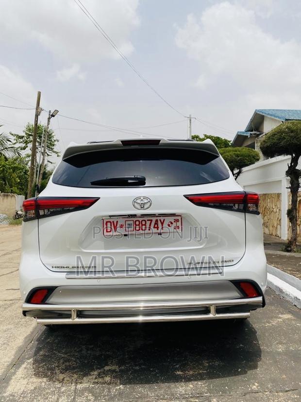 Toyota Highlander Platinum 2021 White