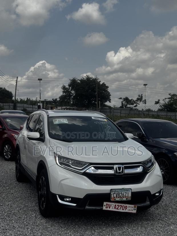 Honda CR-V Touring 4dr SUV AWD (1.5L 4cyl CVT) 2017 White