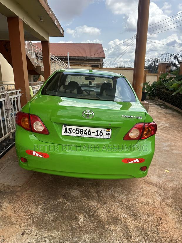Toyota Corolla LE 4dr Sedan (1.8L 4cyl 4A) 2013 Green