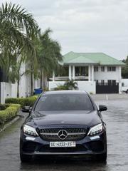 Mercedes-Benz C300 2019 Blue for sale