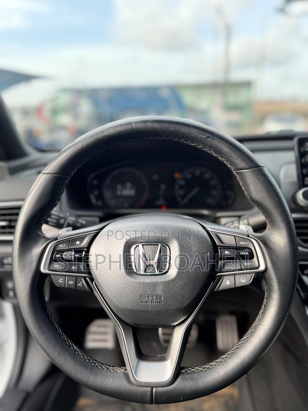Honda Accord Sport 2.0T 2022 White