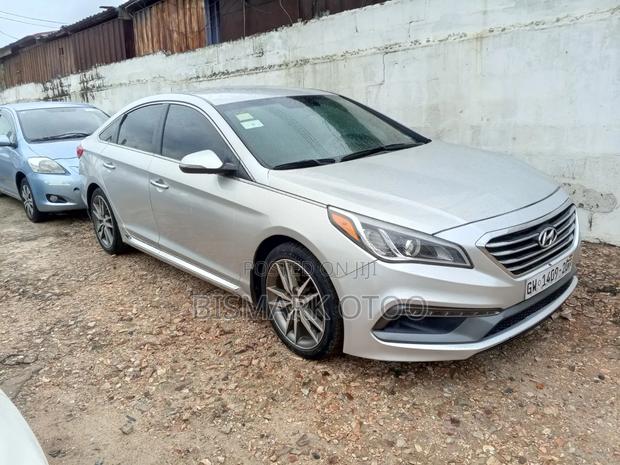 Hyundai Sonata SE 2016 Silver