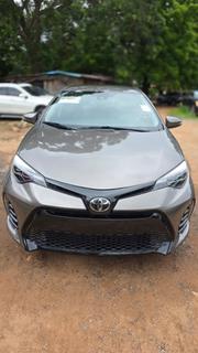 Toyota Corolla SE (1.8L 4cyl 6M) 2018 Brown for sale