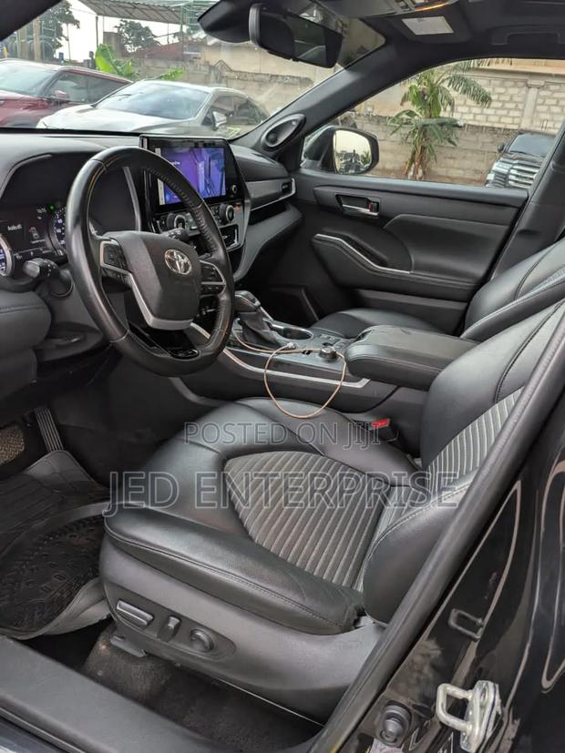 Toyota Highlander 2023 Black