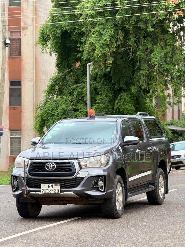 Toyota Hilux 2.5 Diesel 2020 Black