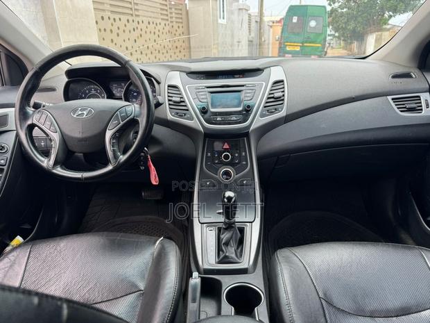 Hyundai Elantra 2015 Gray