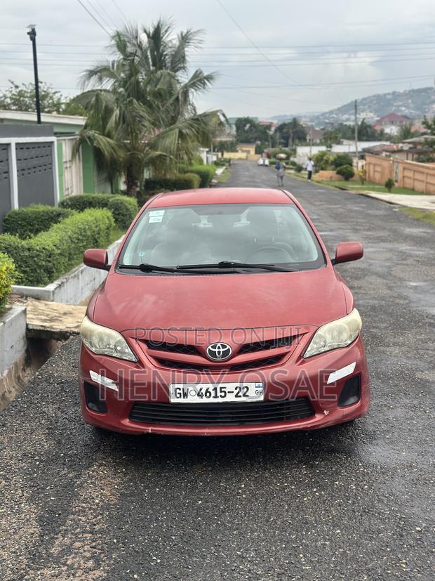Toyota Corolla 2012 Red
