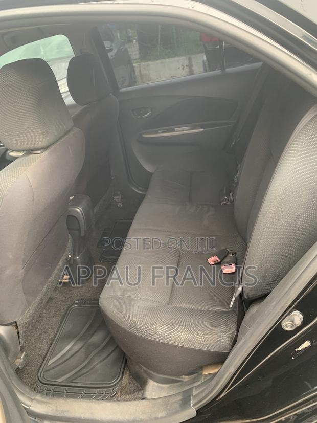 Toyota Yaris Base Hatchback 3dr 2010 Black
