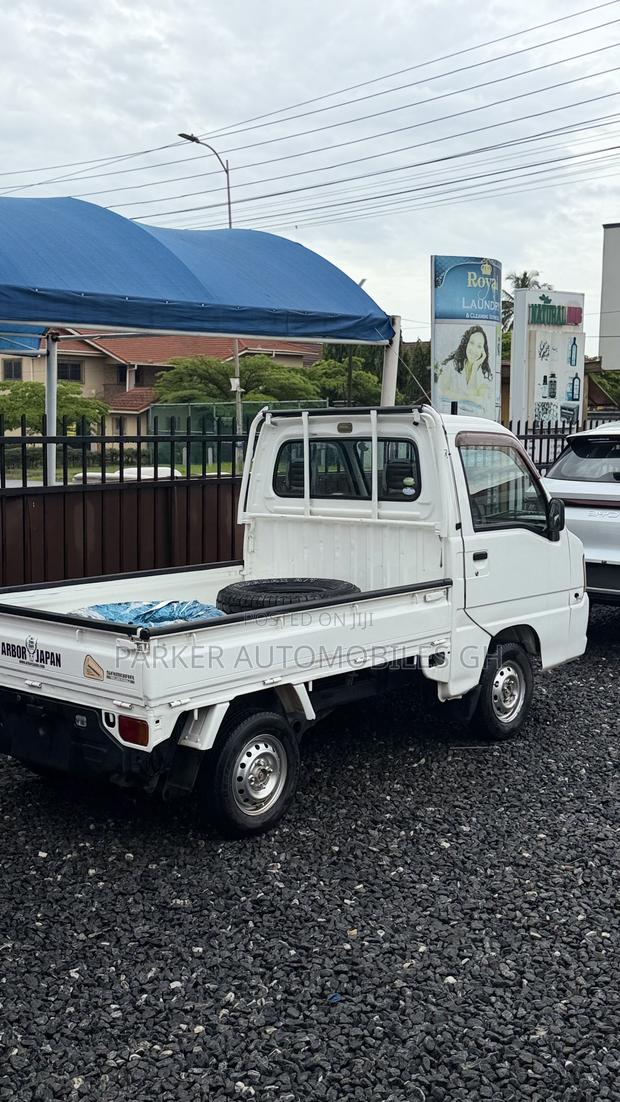 Subaru Mini 2009 White