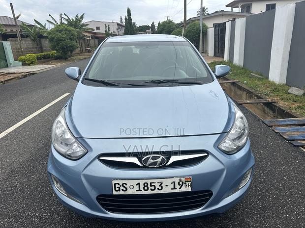 Hyundai Accent GLS 4dr Sedan (1.6L 4cyl 6M) 2014 Blue