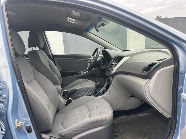 Hyundai Accent GLS 4dr Sedan (1.6L 4cyl 6M) 2014 Blue