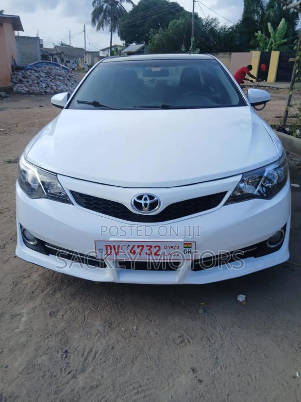 Toyota Camry 2014 White