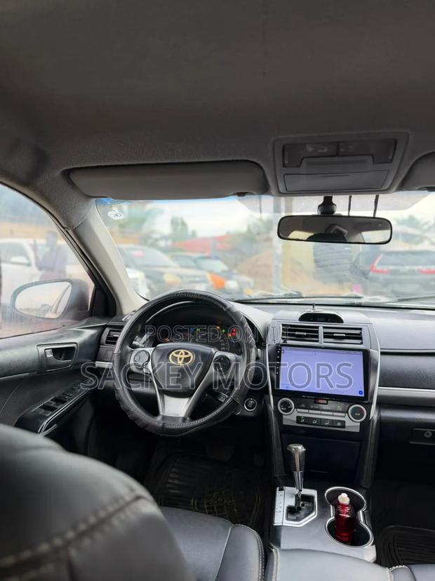 Toyota Camry 2014 White