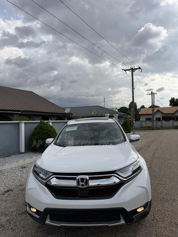 Honda CR-V Touring AWD 2018 White