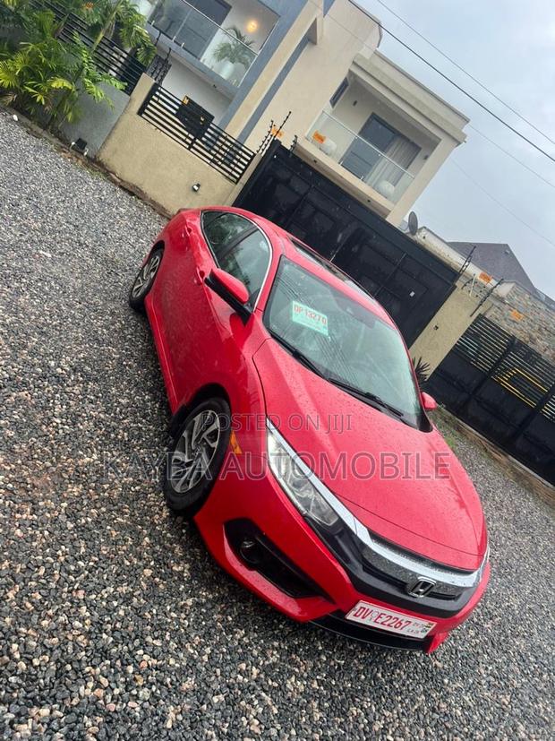 Honda Civic 2018 Red