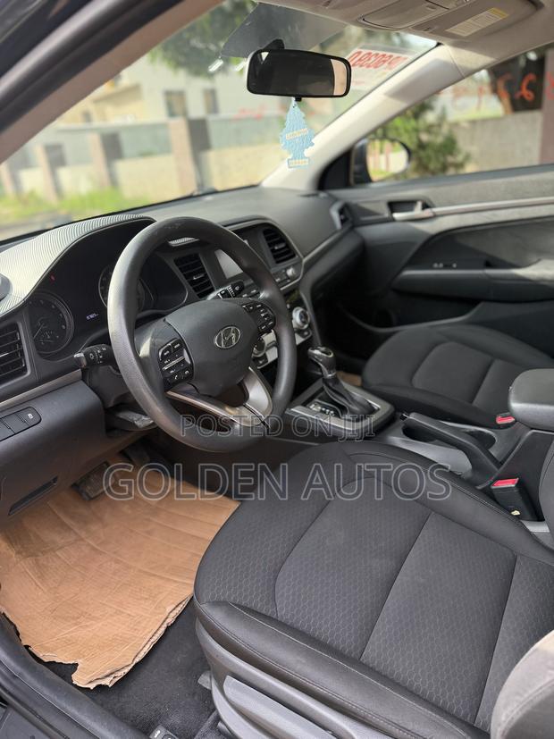 Hyundai Elantra SE 2019 Black