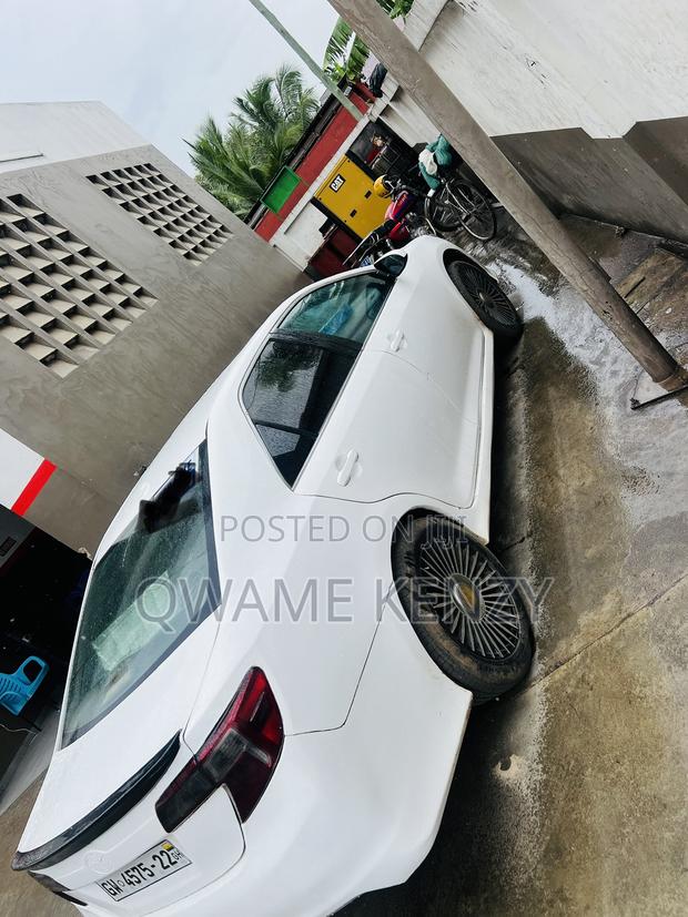 Toyota Camry 2014 White