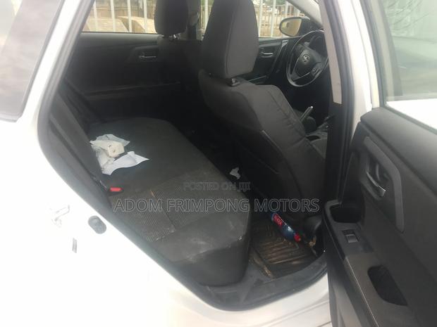 Toyota Corolla 2018 White